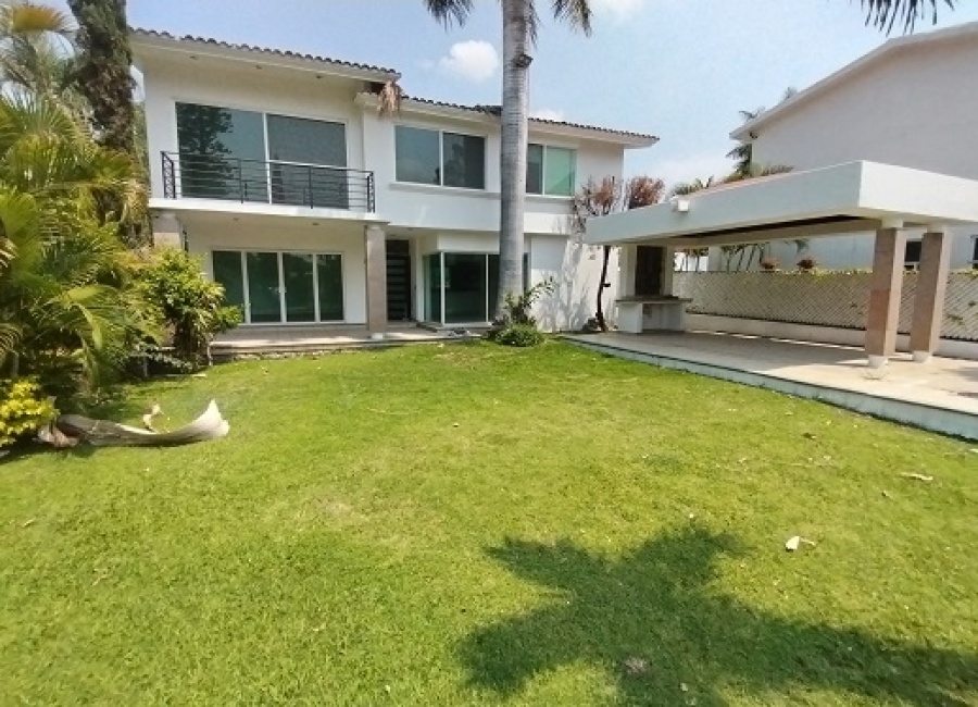 Lomas de Cocoyoc, Morelos, 3 Bedrooms Bedrooms, ,3 BathroomsBathrooms,Casa,For Sale,Lomas de Cocoyoc,1022