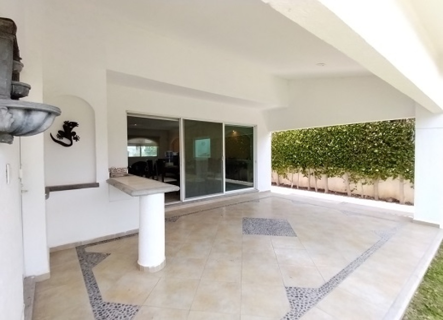 Lomas de Cocoyoc, Morelos, 3 Bedrooms Bedrooms, ,2 BathroomsBathrooms,Casa,For Sale,Lomas de Cocoyoc,1023