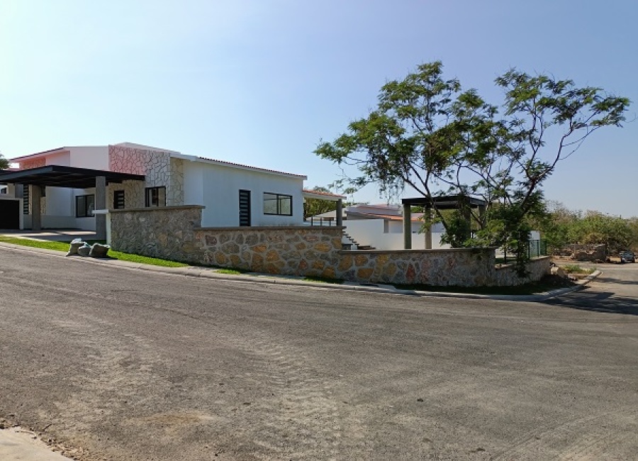 Lomas de Cocoyoc, Morelos, 3 Bedrooms Bedrooms, ,2 BathroomsBathrooms,Casa,For Sale,Lomas de Cocoyoc,1030