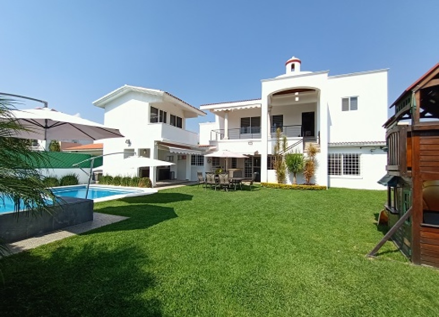 Lomas de Cocoyoc, Morelos, 4 Bedrooms Bedrooms, ,4 BathroomsBathrooms,Casa,For Sale,Lomas de Cocoyoc,1041