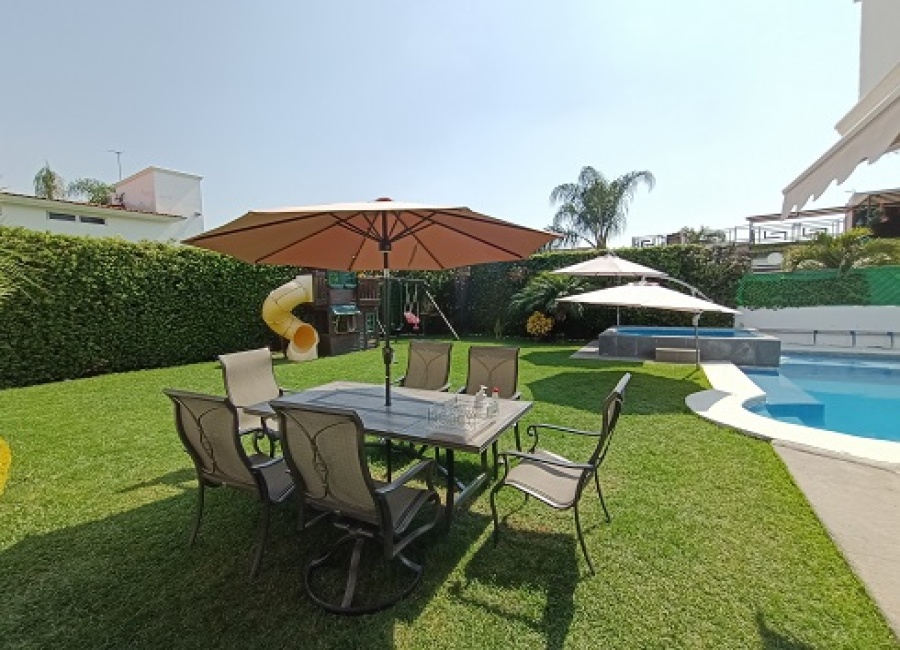 Lomas de Cocoyoc, Morelos, 4 Bedrooms Bedrooms, ,4 BathroomsBathrooms,Casa,For Sale,Lomas de Cocoyoc,1041