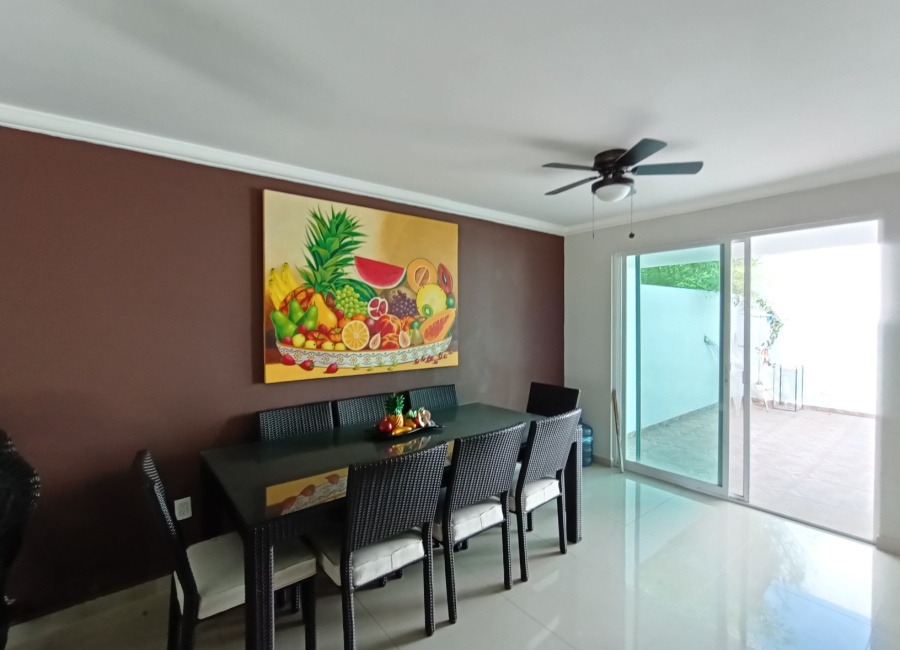 Lomas de Cocoyoc, Morelos, 3 Bedrooms Bedrooms, ,2 BathroomsBathrooms,Casa,For Sale,Lomas de Cocoyoc,1004