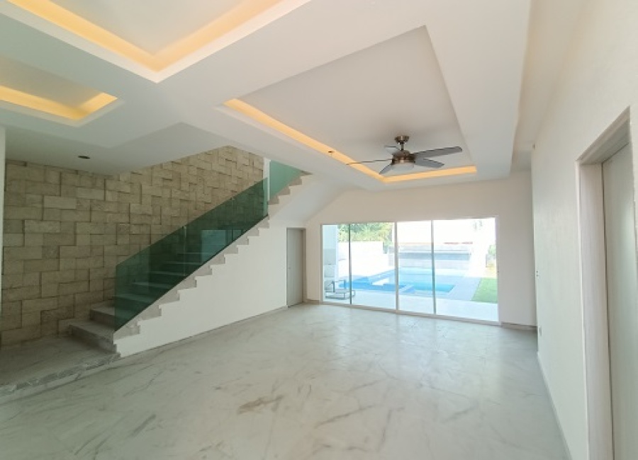 Lomas de Cocoyoc, Morelos, 5 Bedrooms Bedrooms, ,5 BathroomsBathrooms,Casa,For Sale,1049