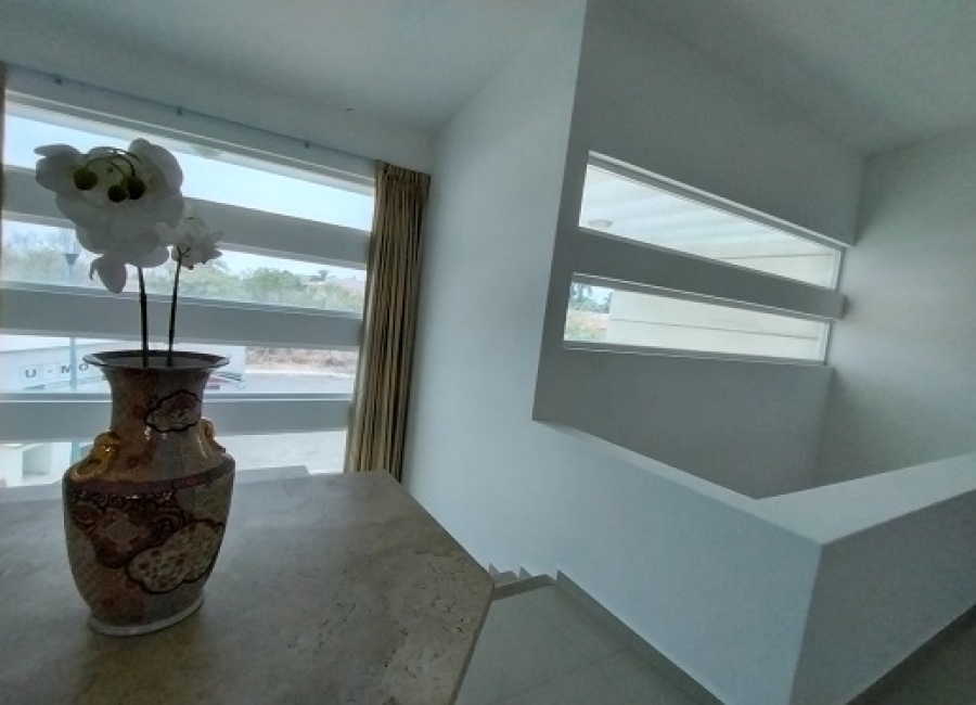 Lomas de Cocoyoc, Morelos, 4 Bedrooms Bedrooms, ,4 BathroomsBathrooms,Casa,For Sale,Lomas de Cocoyoc,1059