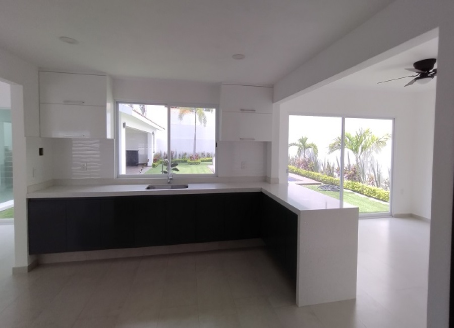 Lomas de Cocoyoc, Morelos, 4 Bedrooms Bedrooms, ,4 BathroomsBathrooms,Casa,For Sale,Lomas de Cocoyoc,1060