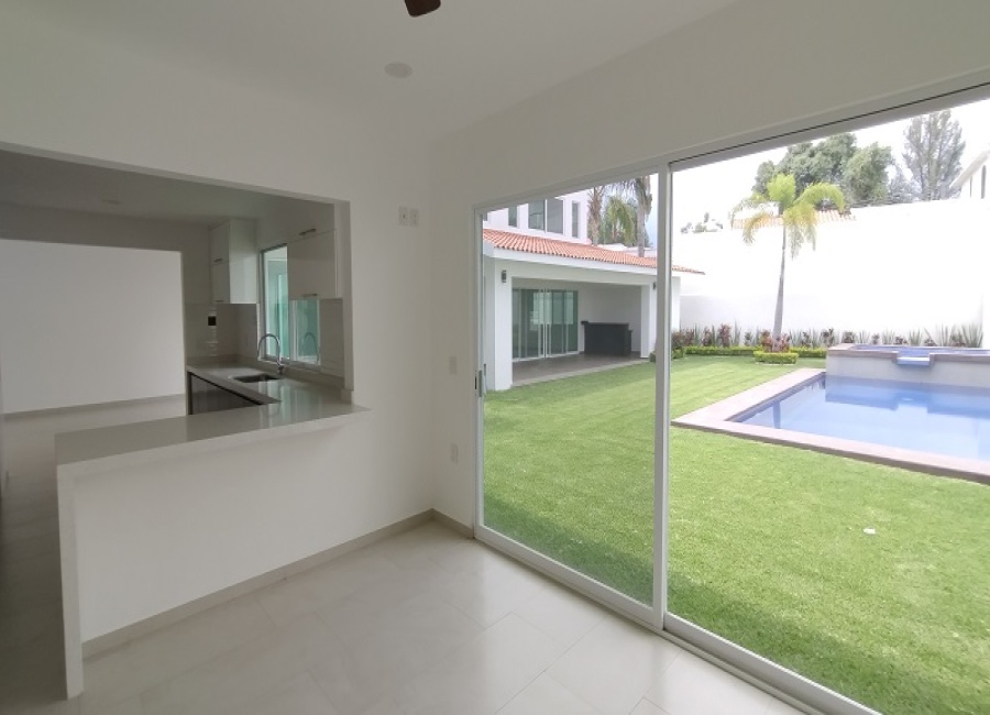 Lomas de Cocoyoc, Morelos, 4 Bedrooms Bedrooms, ,4 BathroomsBathrooms,Casa,For Sale,Lomas de Cocoyoc,1060