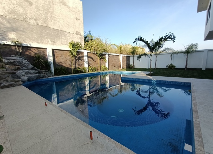 Lomas de Cocoyoc, Morelos, 4 Bedrooms Bedrooms, ,4 BathroomsBathrooms,Casa,For Sale,Lomas de Cocoyoc,1061