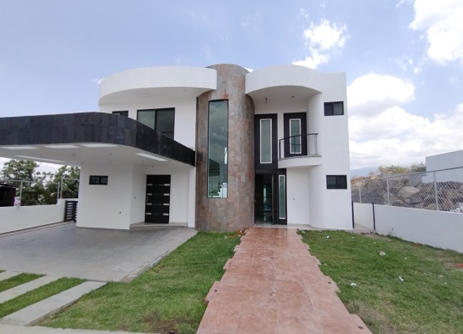 Lomas de cocoyoc, Morelos, 4 Bedrooms Bedrooms, ,4 BathroomsBathrooms,Casa,For Sale,Lomas de cocoyoc,1068