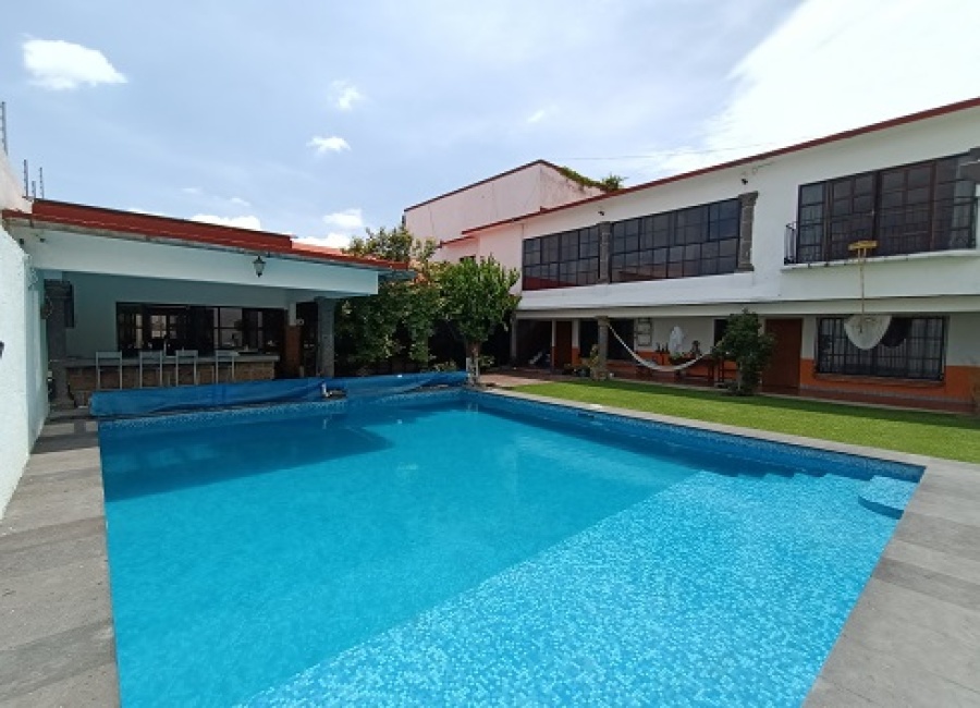 Lomas de Cocoyoc, Morelos, 5 Bedrooms Bedrooms, ,5 BathroomsBathrooms,Casa,For Sale,Lomas de Cocoyoc,1070